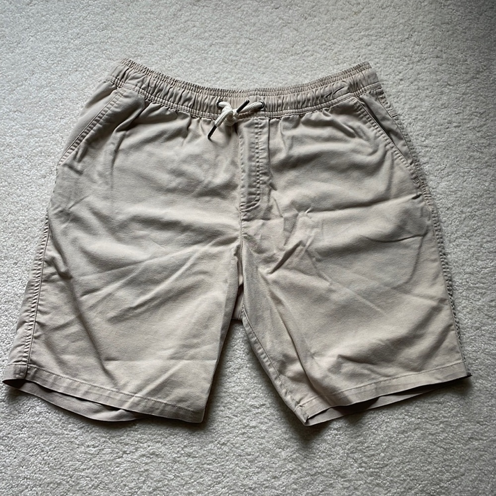 Depart West khaki shorts